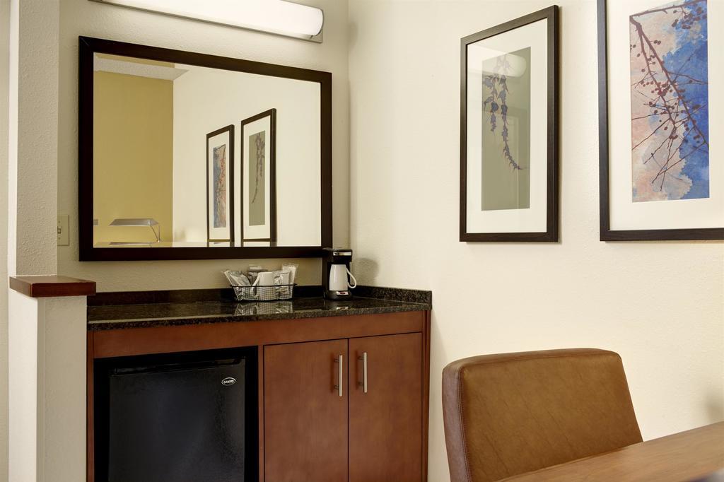 Hyatt Place Sarasota/Bradenton Bagian luar foto